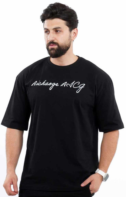 تي شيرت اوفر سايز مع طباعة خلفية سوداء