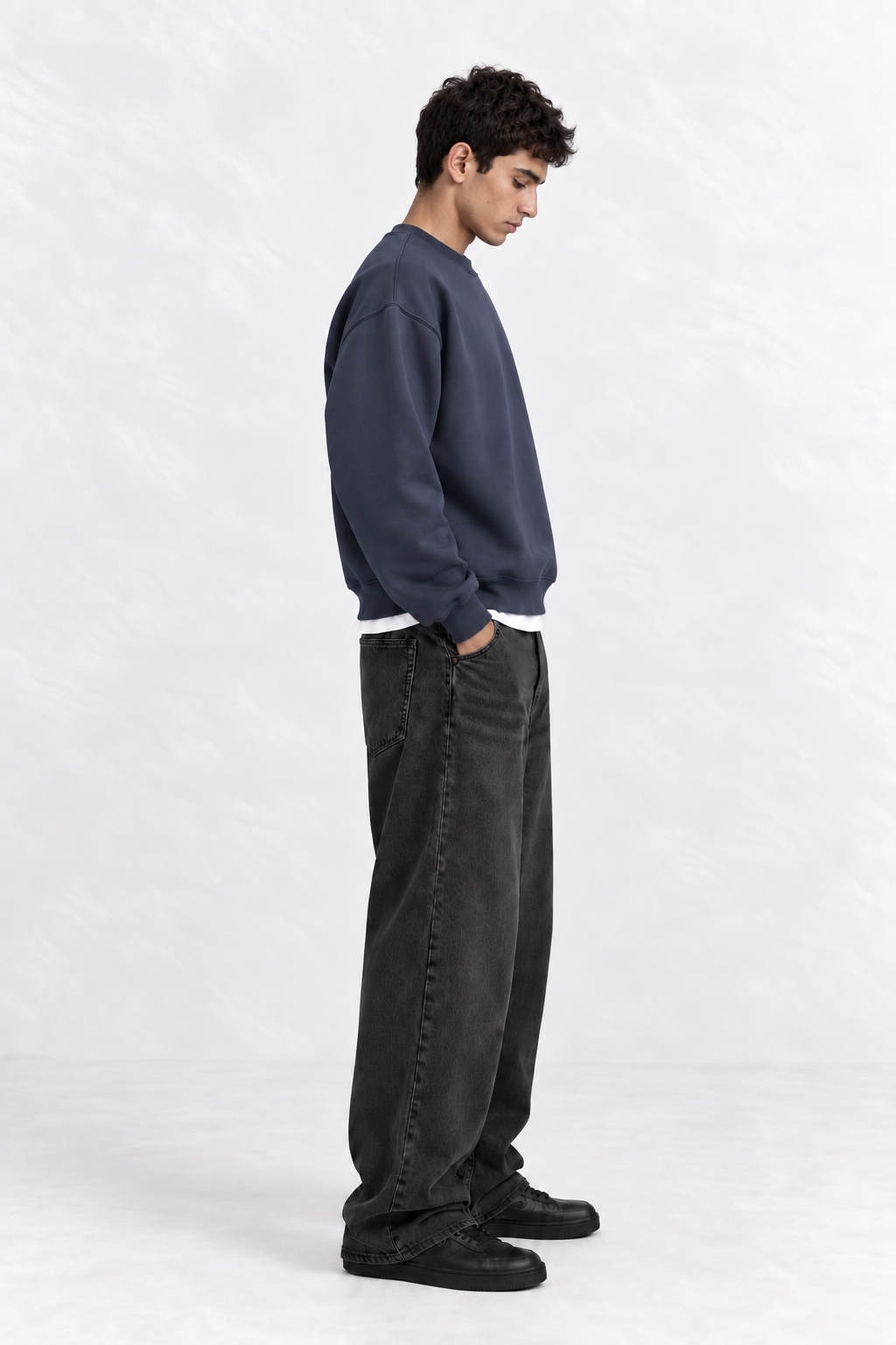 Boxy Regular Fit Crewneck in Blue