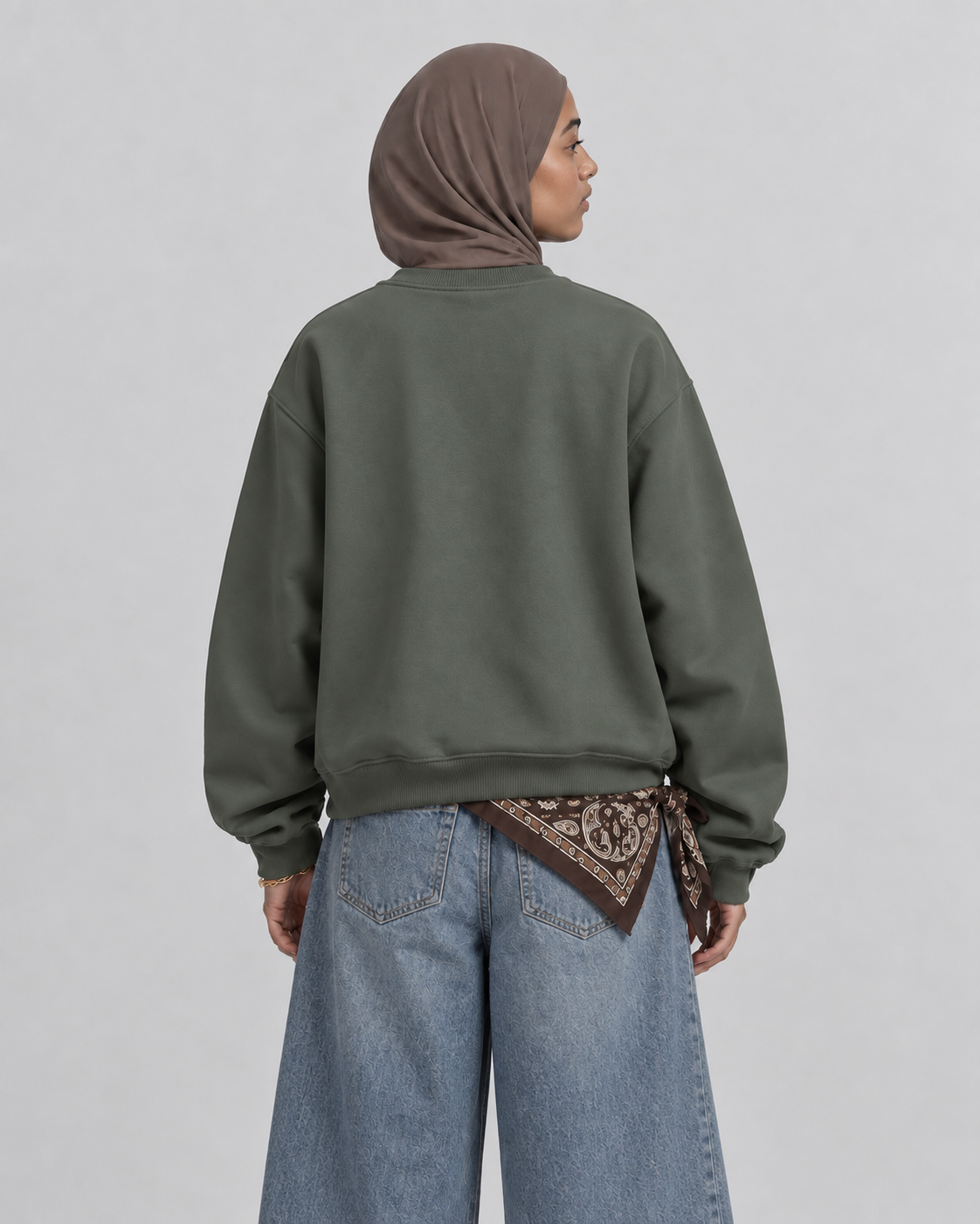 Boxy Regular Fit Crewneck in Dark Green