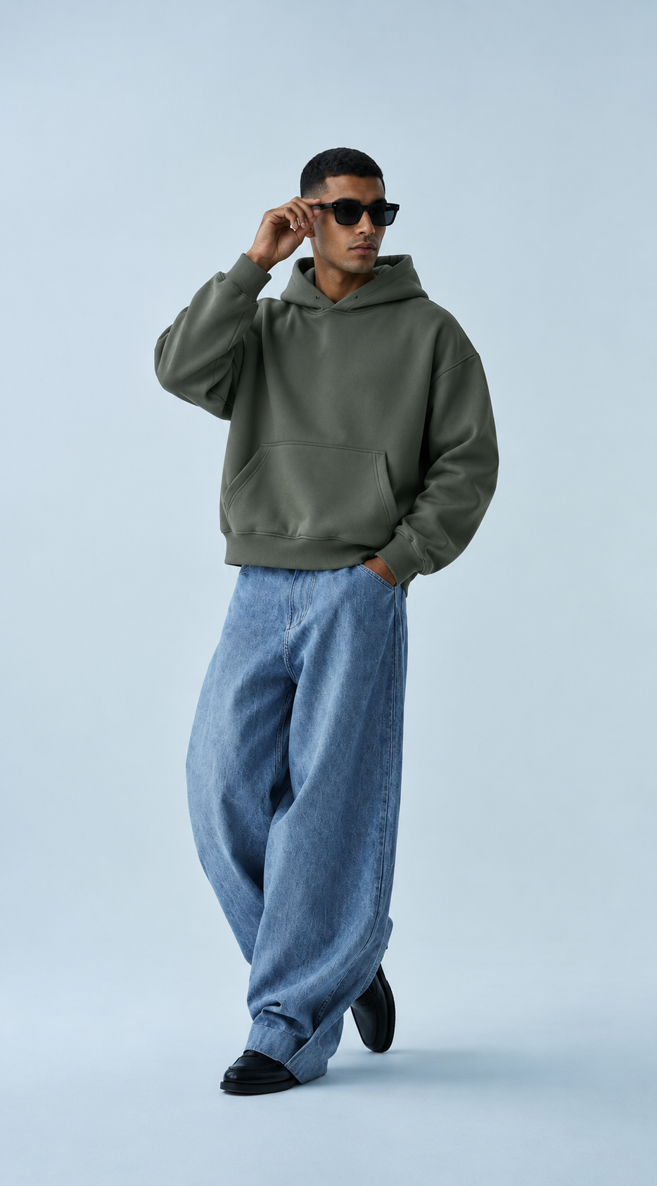 Boxy Oversized Hoodie in Dark Green