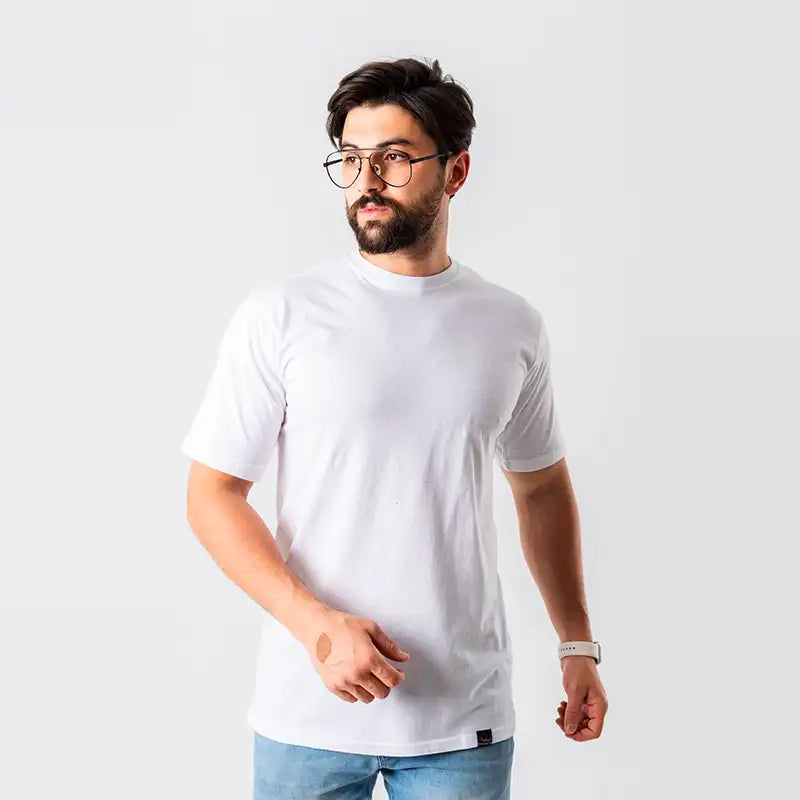 تي شيرت قطني أبيض كلاسيكي