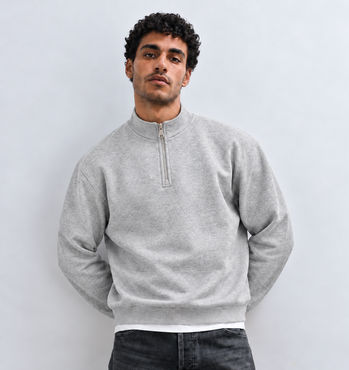 Boxy Regular Fit Quarter-Zip in Light Gray