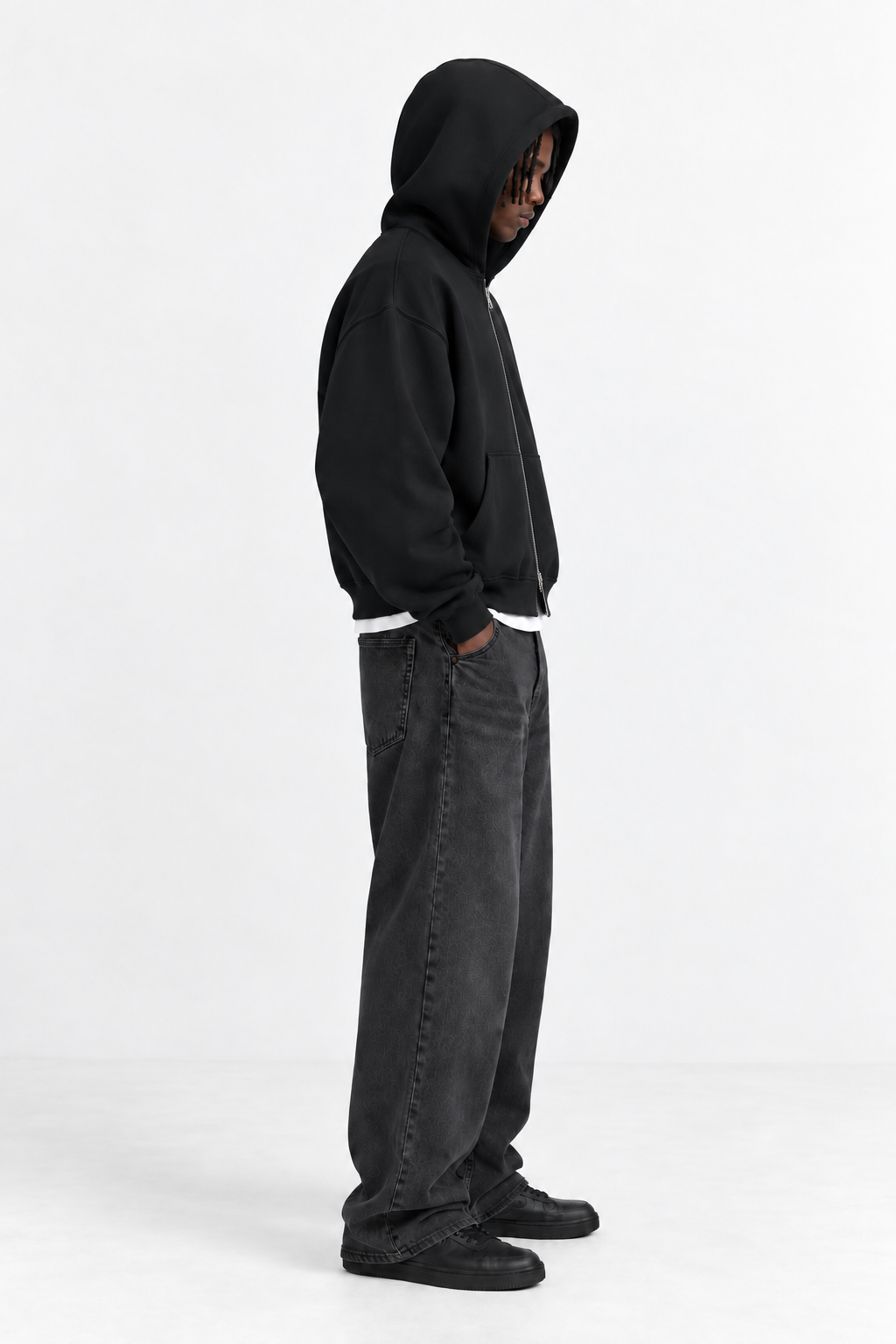 Boxy Oversized Zip-Up Hoodie in Black
